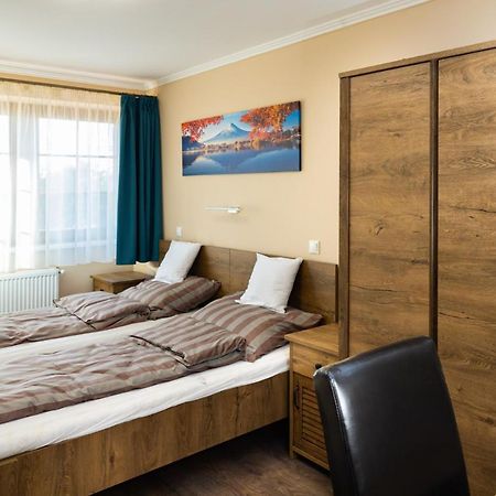 Bed and Breakfast Oereghegyi Bika Panzio Секешфегервар Екстер'єр фото